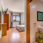 Ruana - 5 Bedrooms On Suite- Free Out Door Hot Jacuzzi - By Bedzy * Albufeira