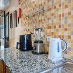 Ruana - 5 Bedrooms On Suite- Free Out Door Hot Jacuzzi - By Bedzy Albufeira
