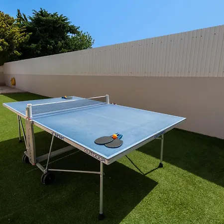 فيلة Ruana - 5 Bedrooms On Suite- Free Out Door Hot Jacuzzi - By Bedzy البوفيرا