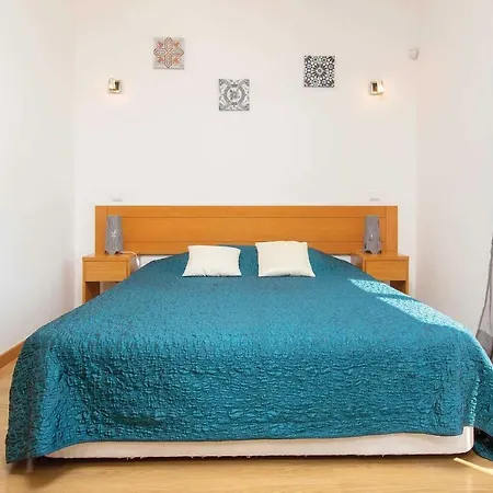 Ruana - 5 Bedrooms On Suite- Free Out Door Hot Jacuzzi - By Bedzy * アルブフェイラ