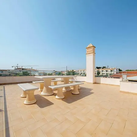 ヴィラ Ruana - 5 Bedrooms On Suite- Free Out Door Hot Jacuzzi - By Bedzy アルブフェイラ