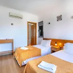 Ruana - 5 Bedrooms On Suite- Free Out Door Hot Jacuzzi - By Bedzy Albufeira