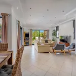Ruana - 5 Bedrooms On Suite- Free Out Door Hot Jacuzzi - By Bedzy * Albufeira
